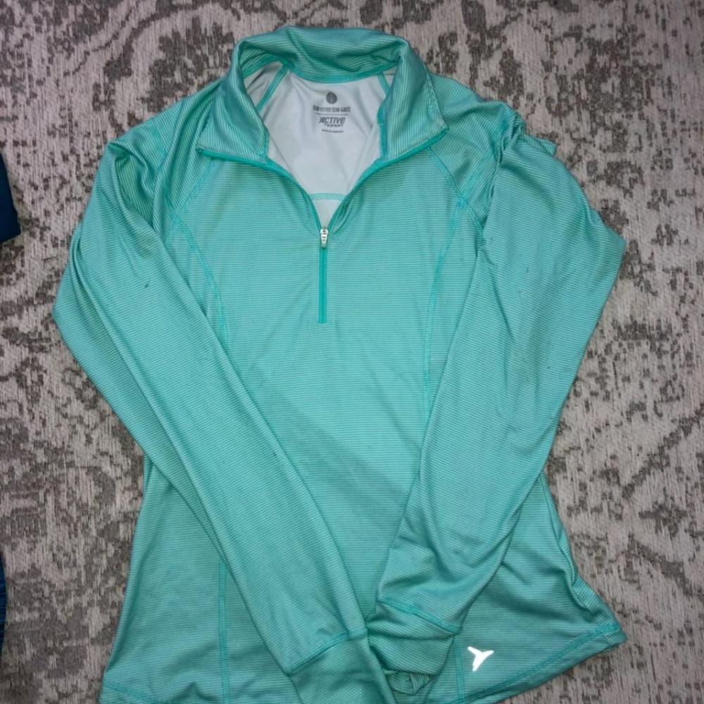 Mint Oldnavy Dri Fit Long Sleeve
